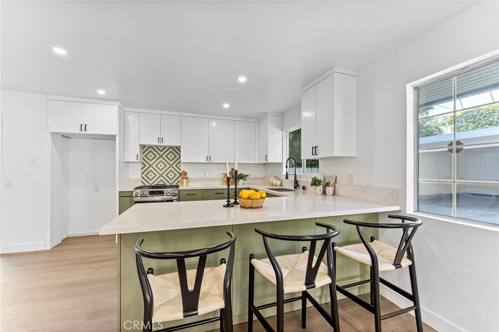 619 N Wilson Avenue B