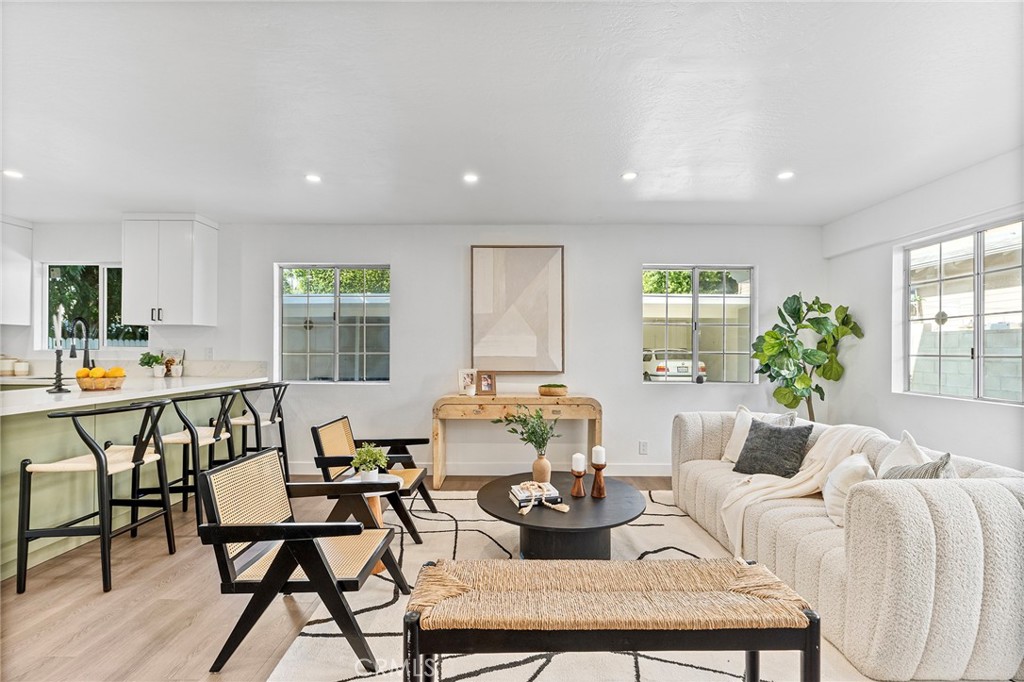 619 N Wilson Avenue B