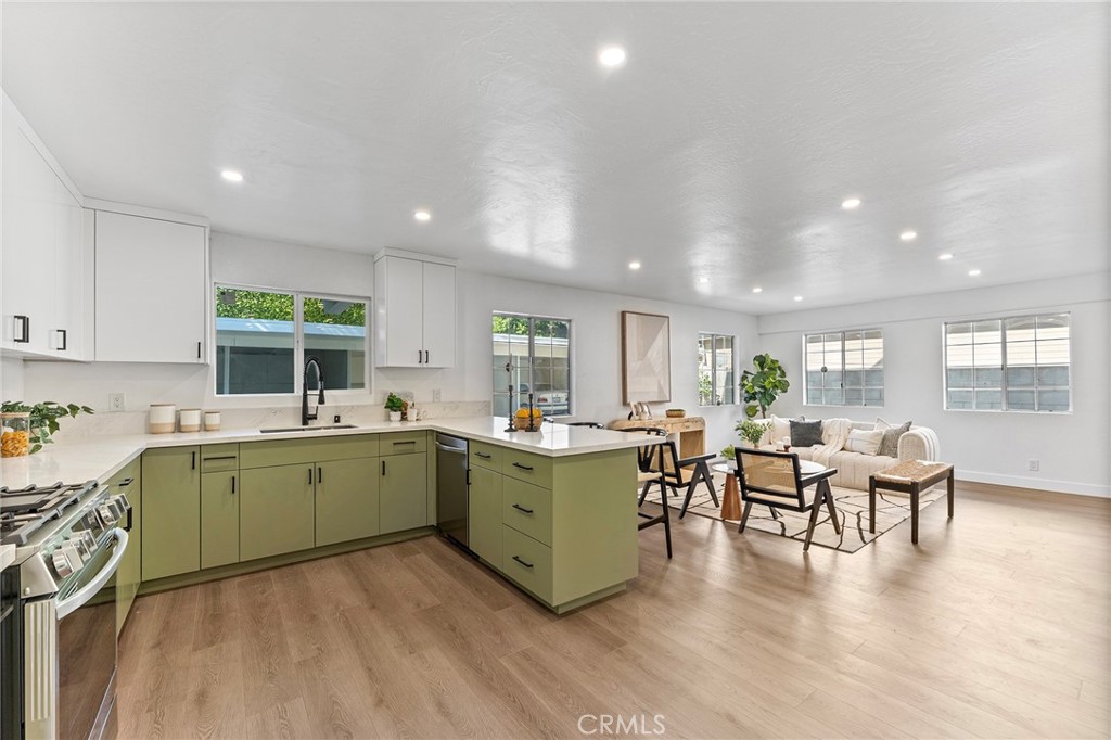 619 N Wilson Avenue B