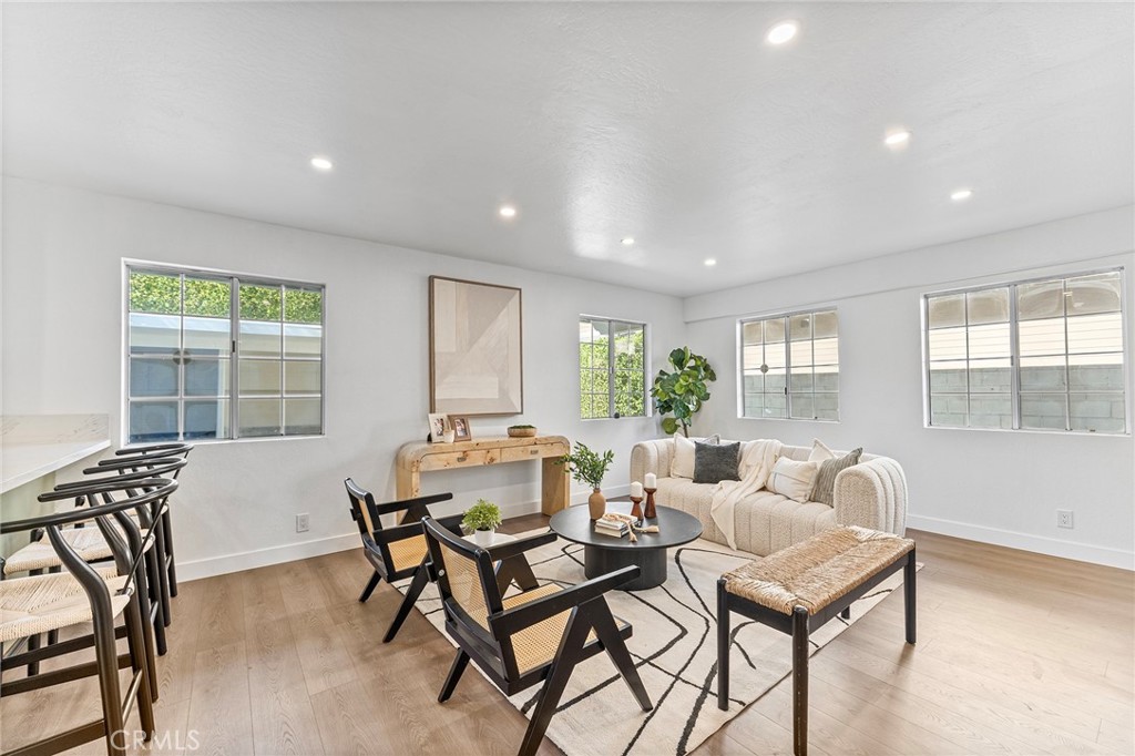 619 N Wilson Avenue B