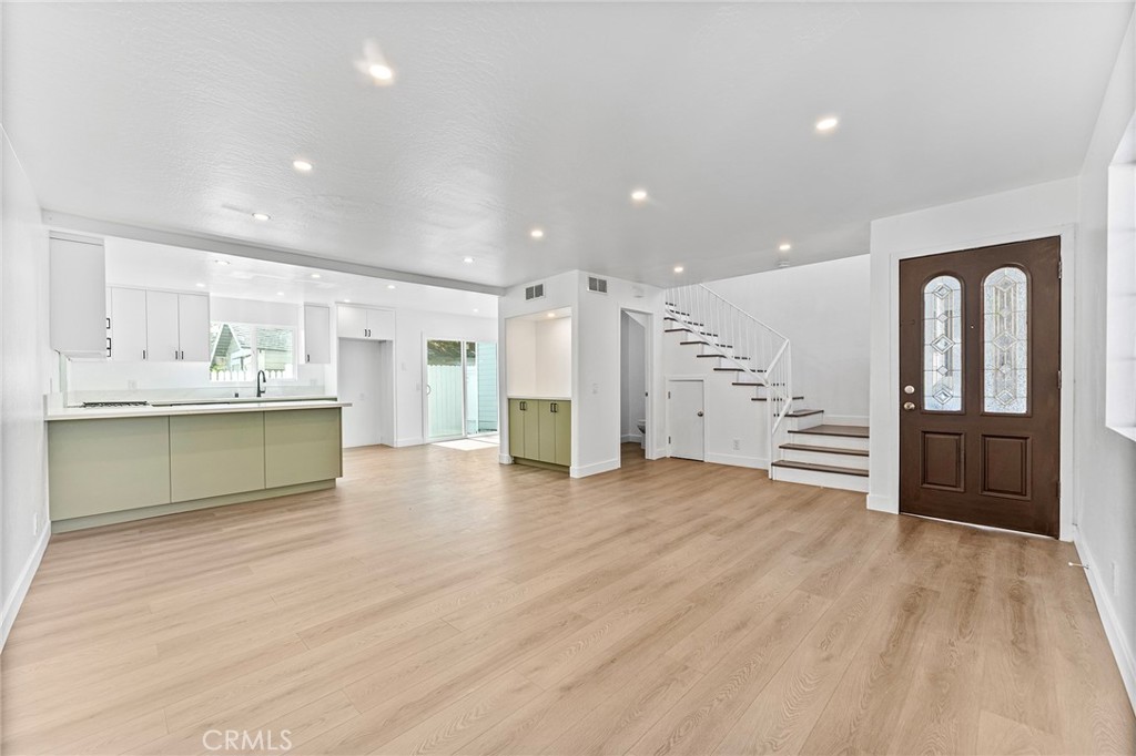 619 N Wilson Avenue A