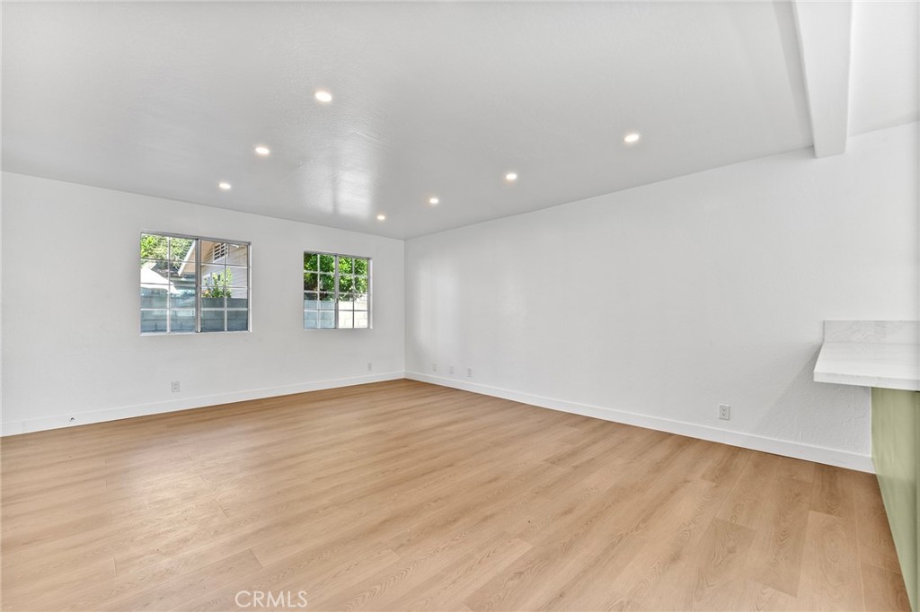 619 N Wilson Avenue A