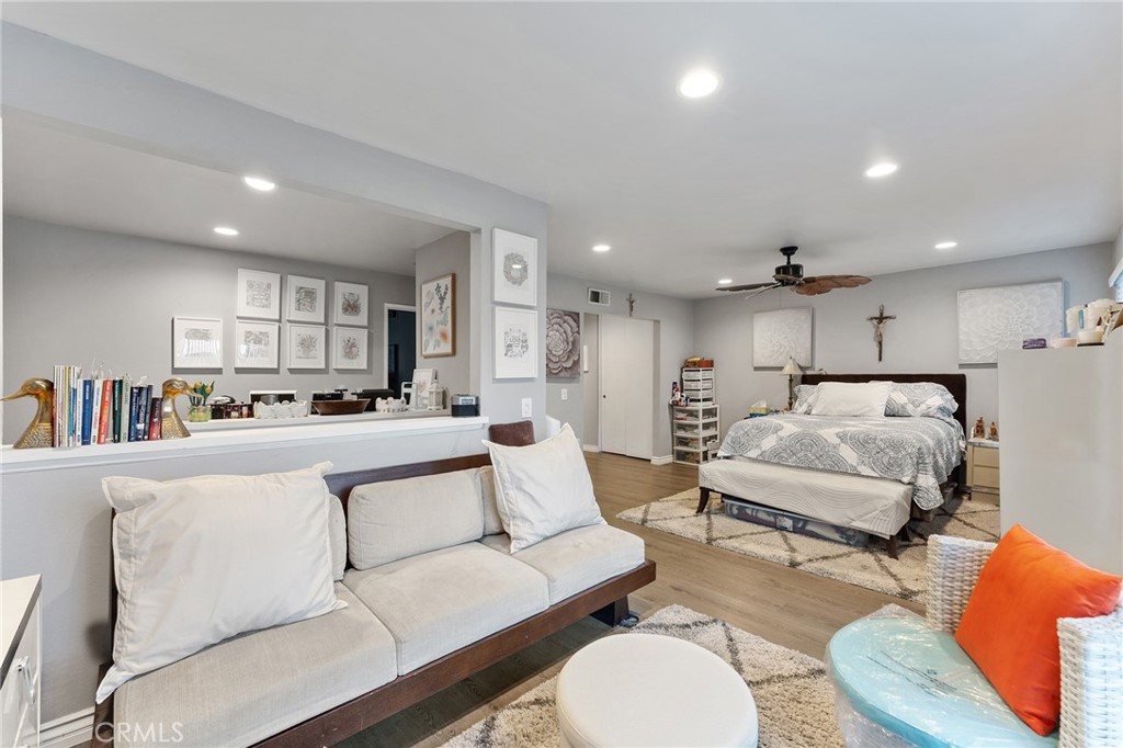 1234 N Citrus Avenue 2