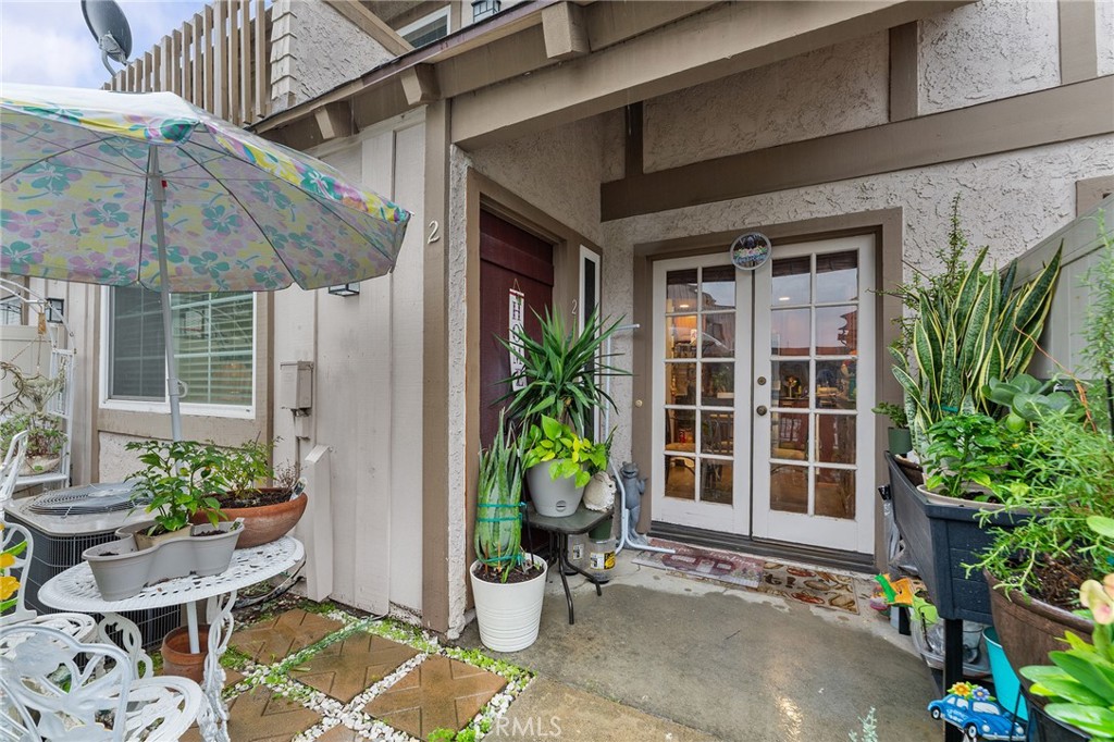 1234 N Citrus Avenue 2