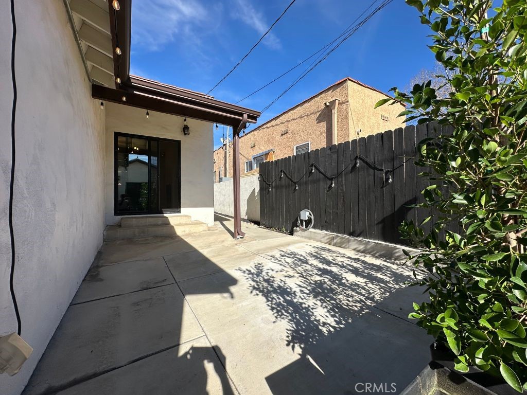 206 W Mountain View Avenue