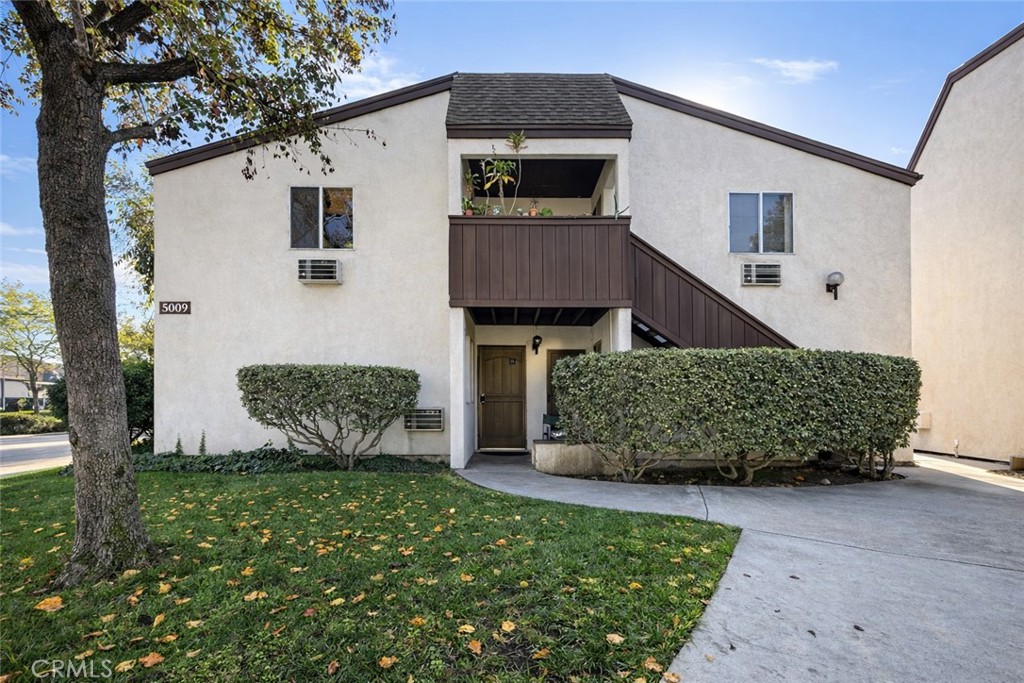 8009 Caminito De Pizza A