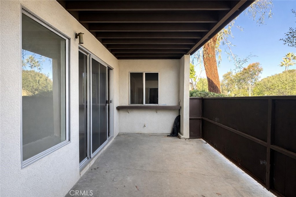 8009 Caminito De Pizza A