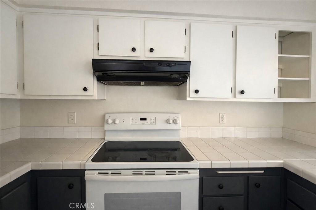 8009 Caminito De Pizza A