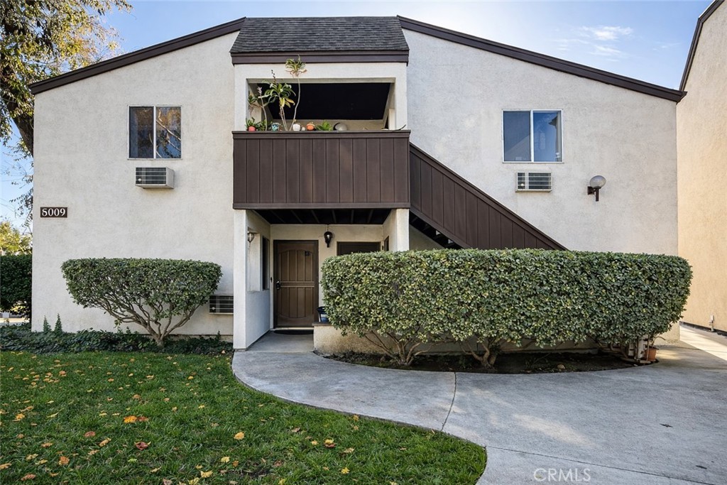 8009 Caminito De Pizza A