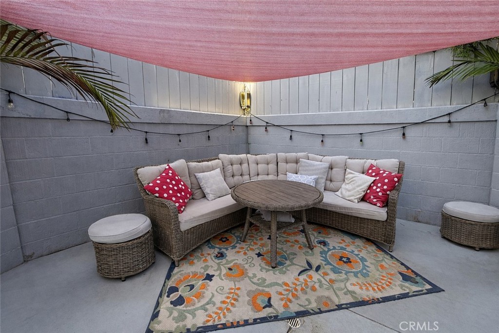 140 Walnut Avenue 4B