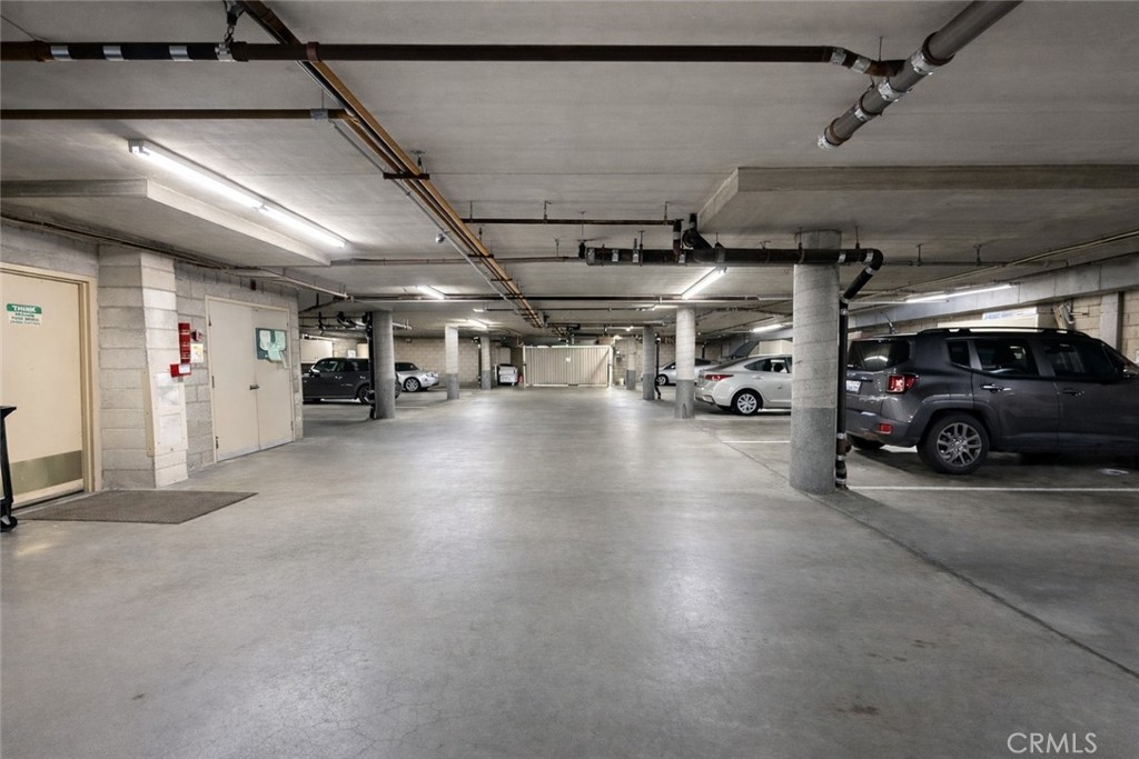 140 Walnut Avenue 4B