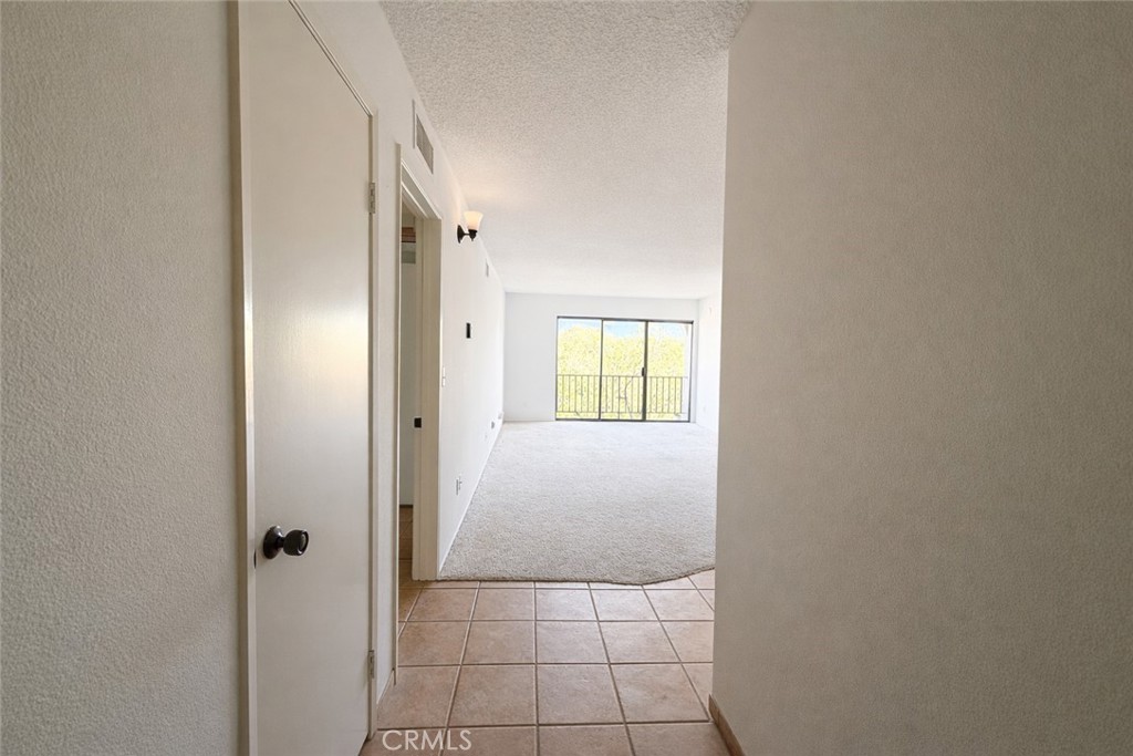 140 Walnut Avenue 4B