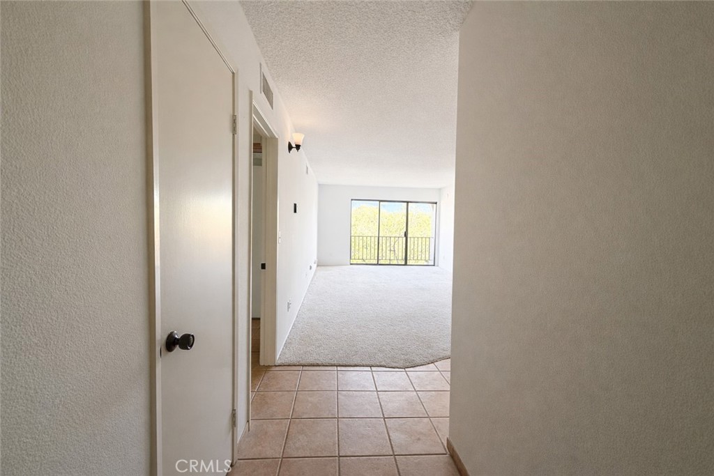 140 Walnut Avenue 4B