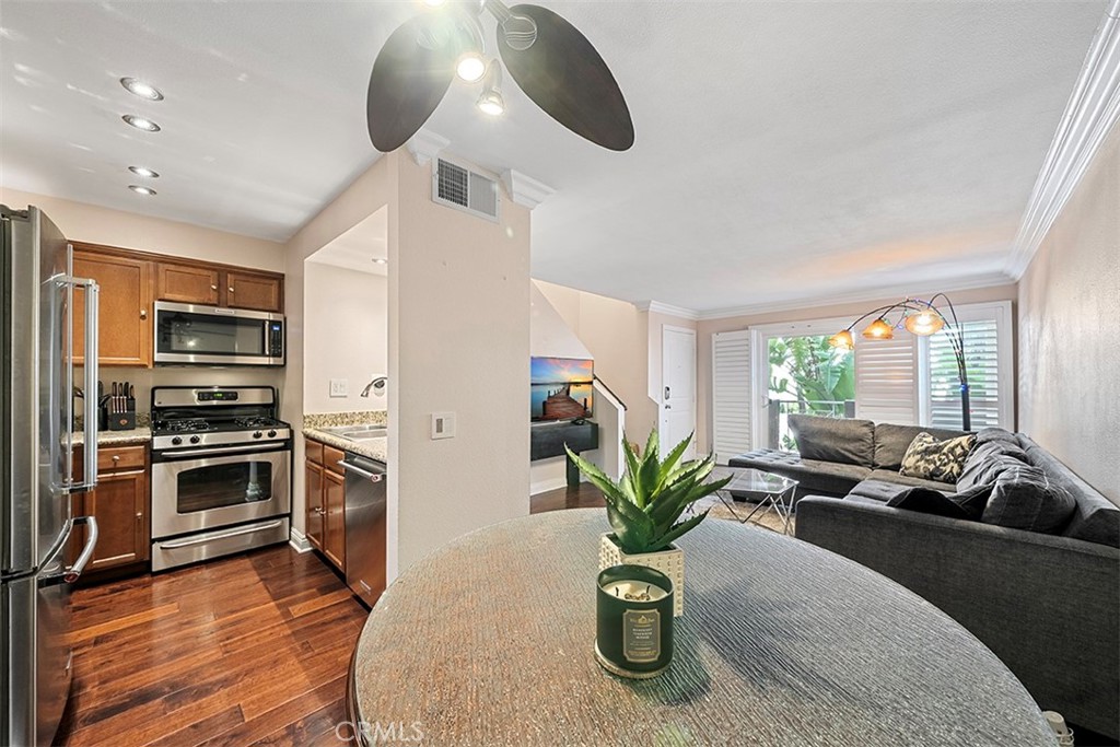 355 N Maple Street 245