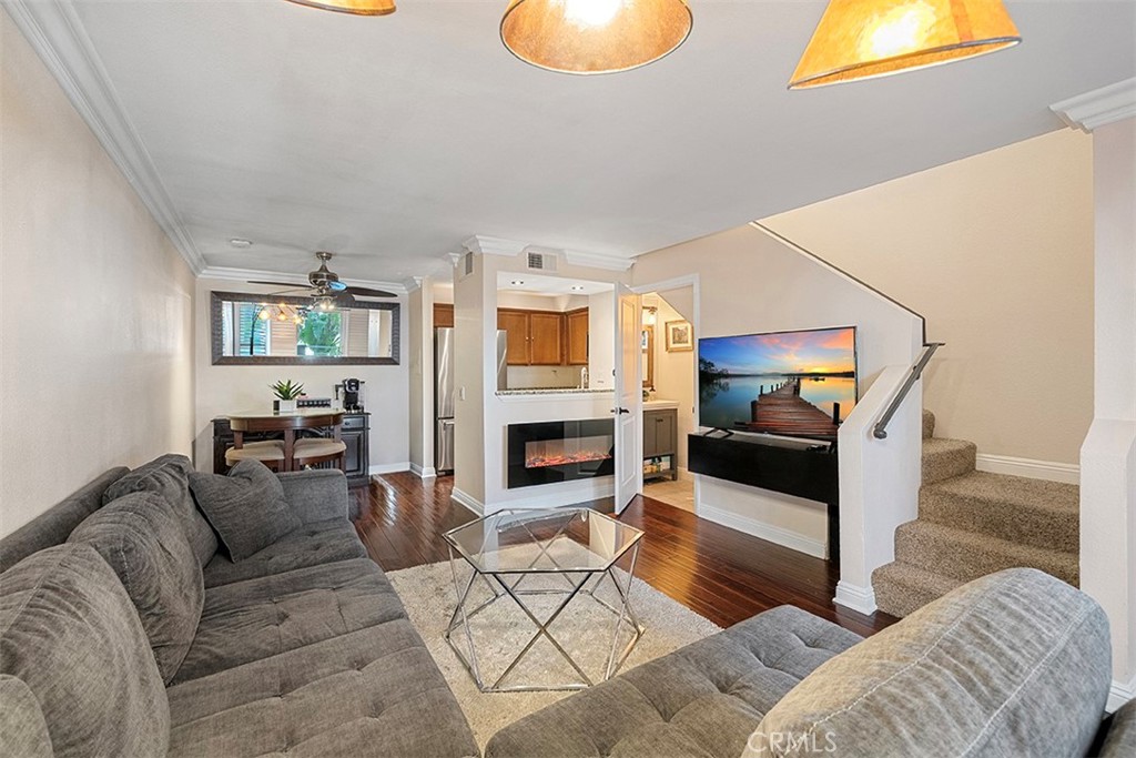 355 N Maple Street 245