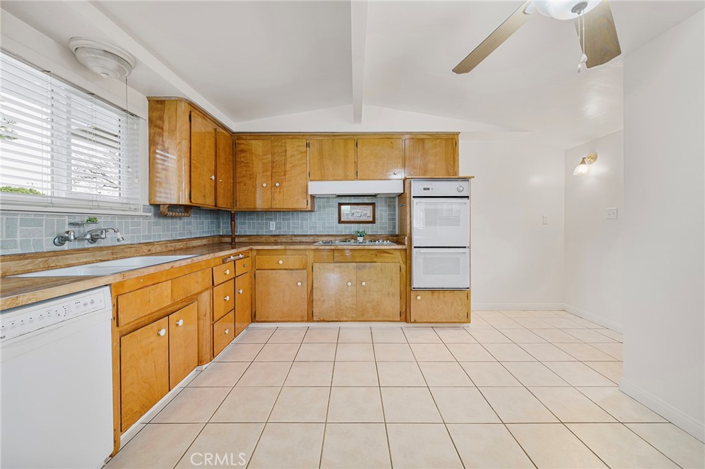 645 S Eastbury Avenue