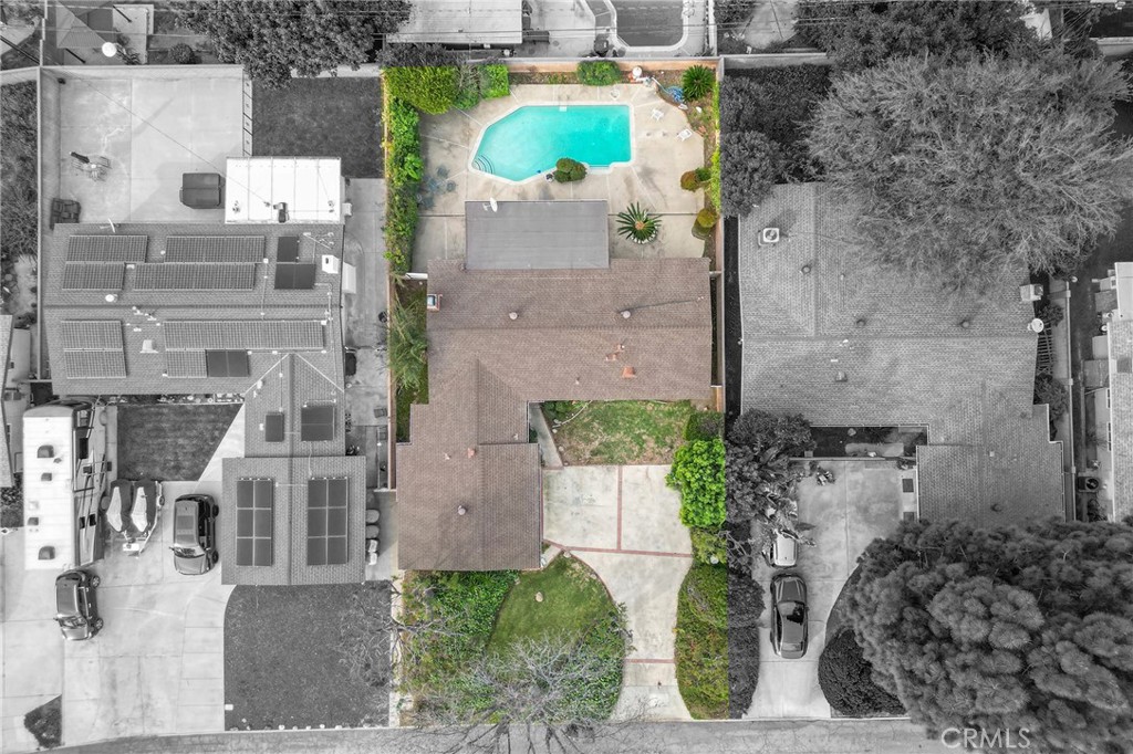 645 S Eastbury Avenue