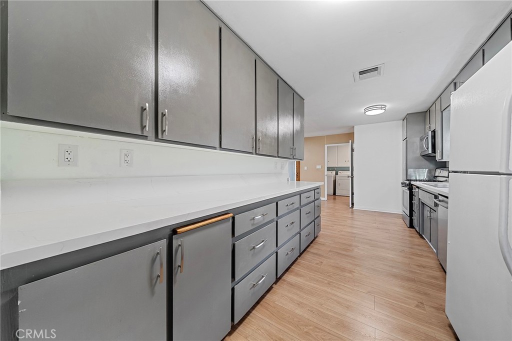 2366 8th Street
