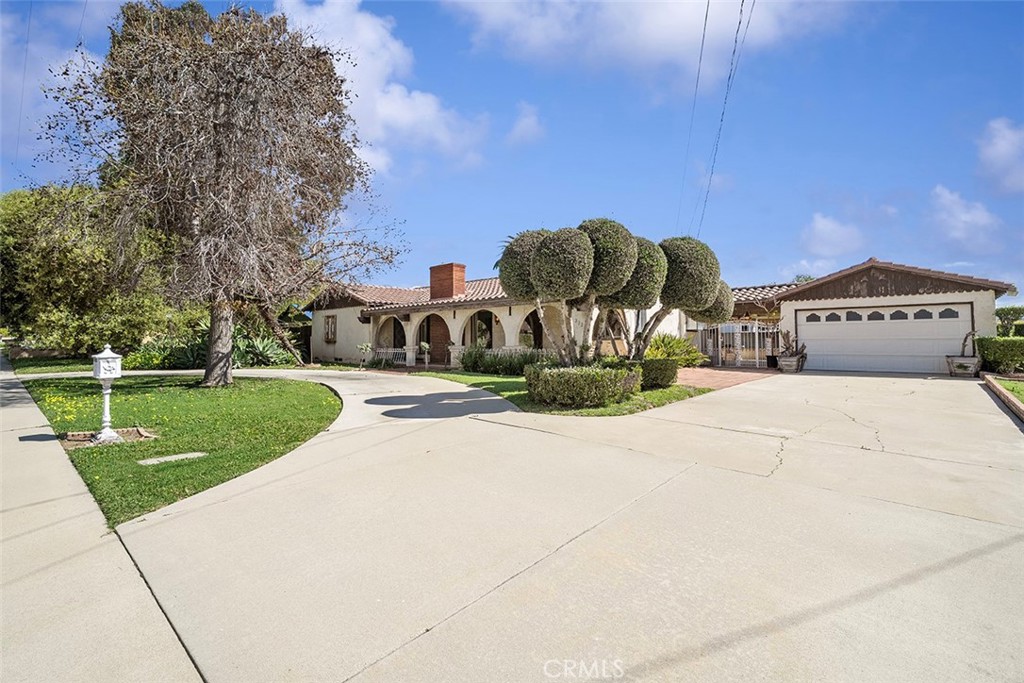 3322 Damien Avenue