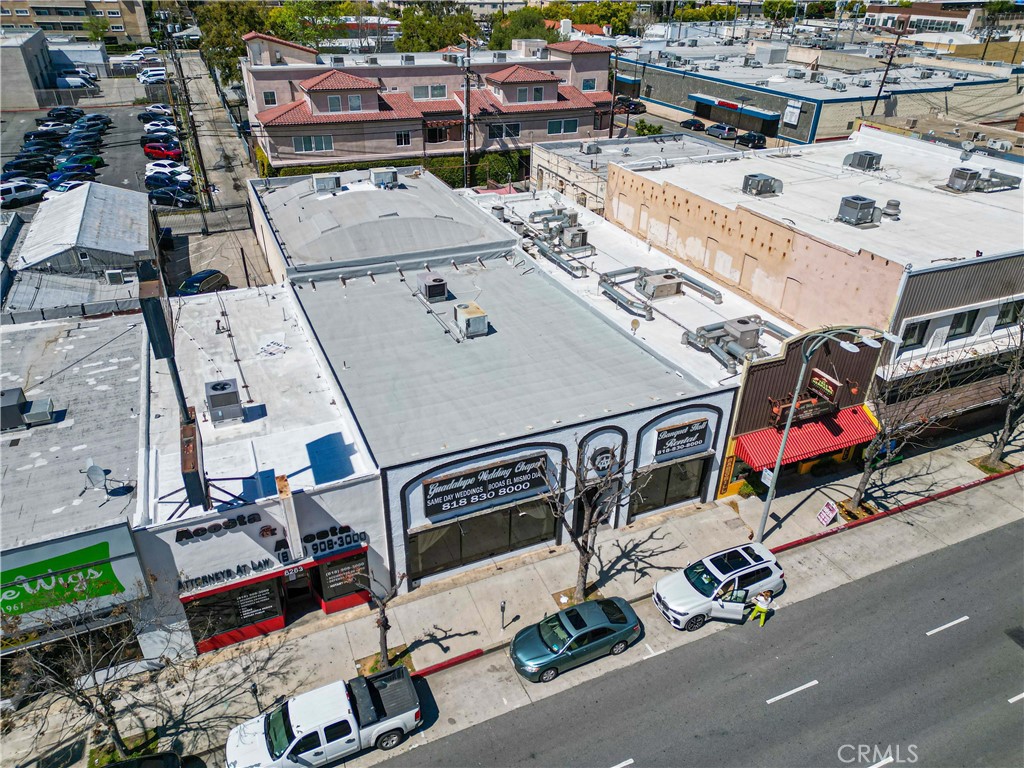 6265 Van Nuys Boulevard