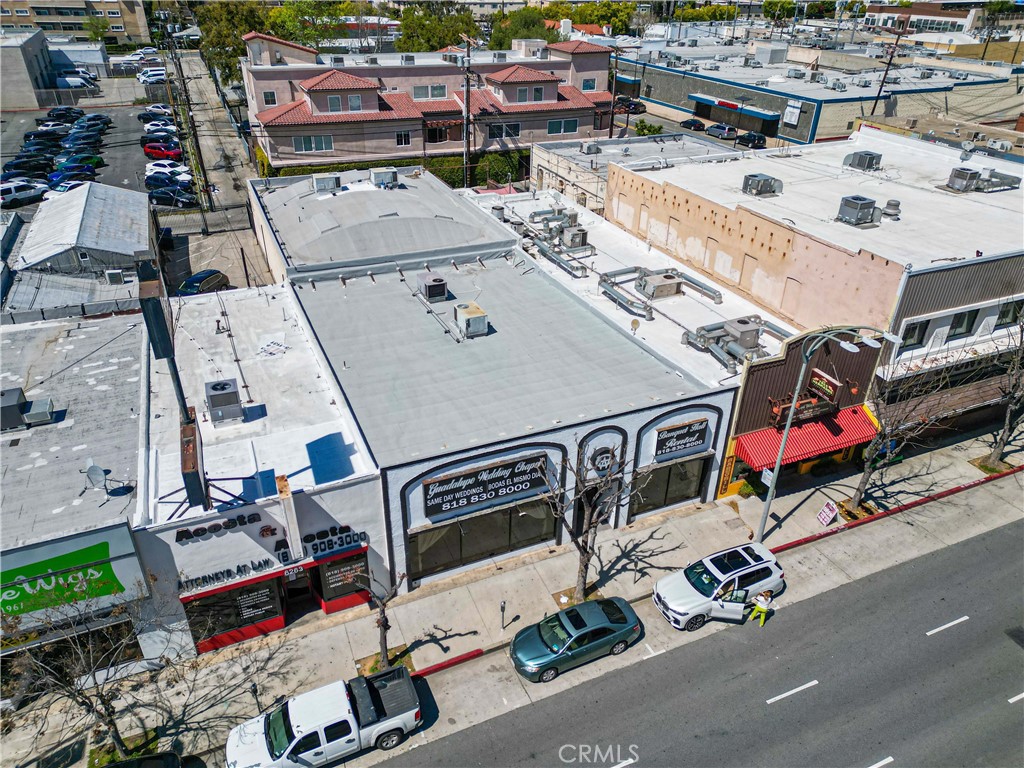 6265 Van Nuys Boulevard