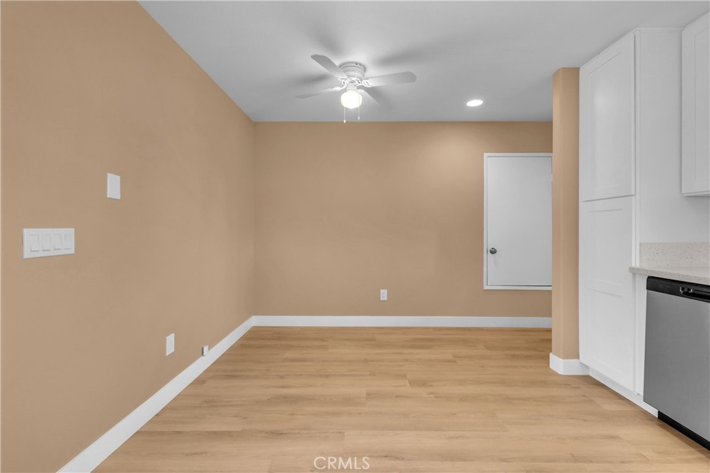 2867 Stardust Avenue