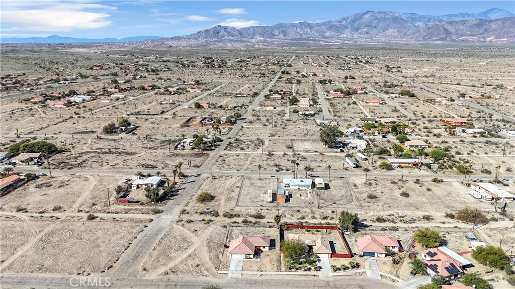 2867 Stardust Avenue