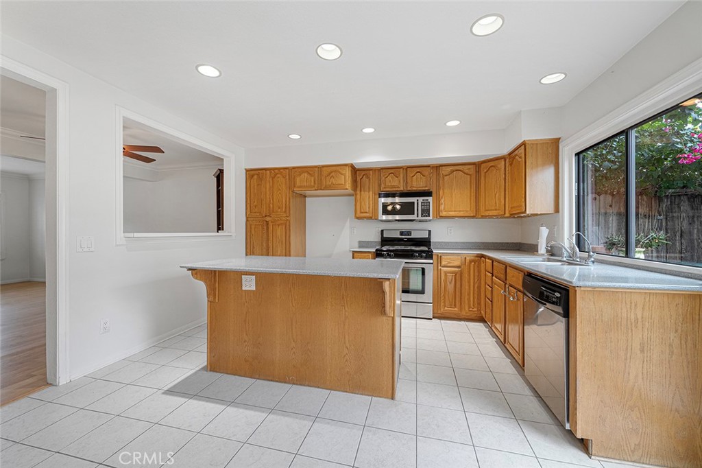 650 Cottonwood Lane