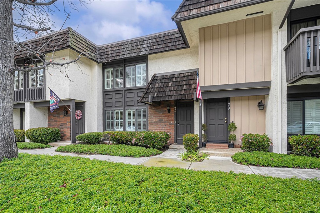 650 Cottonwood Lane