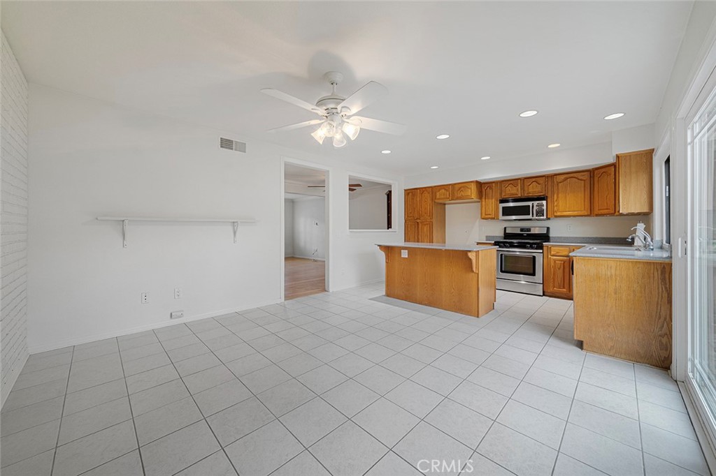 650 Cottonwood Lane