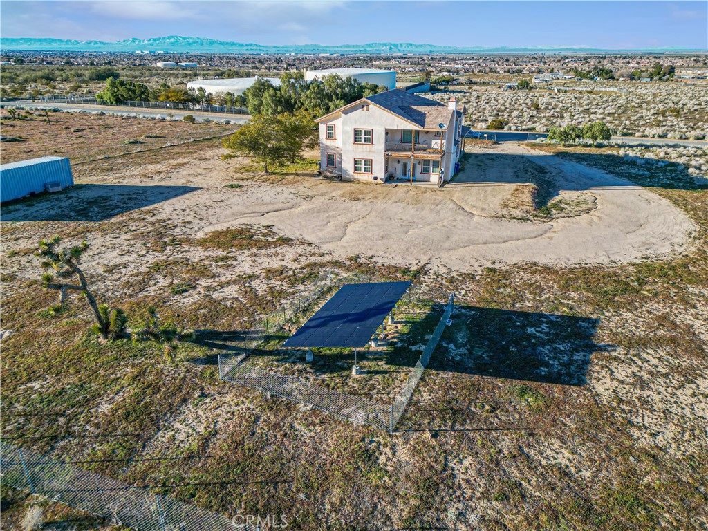 5040 E Avenue T 8