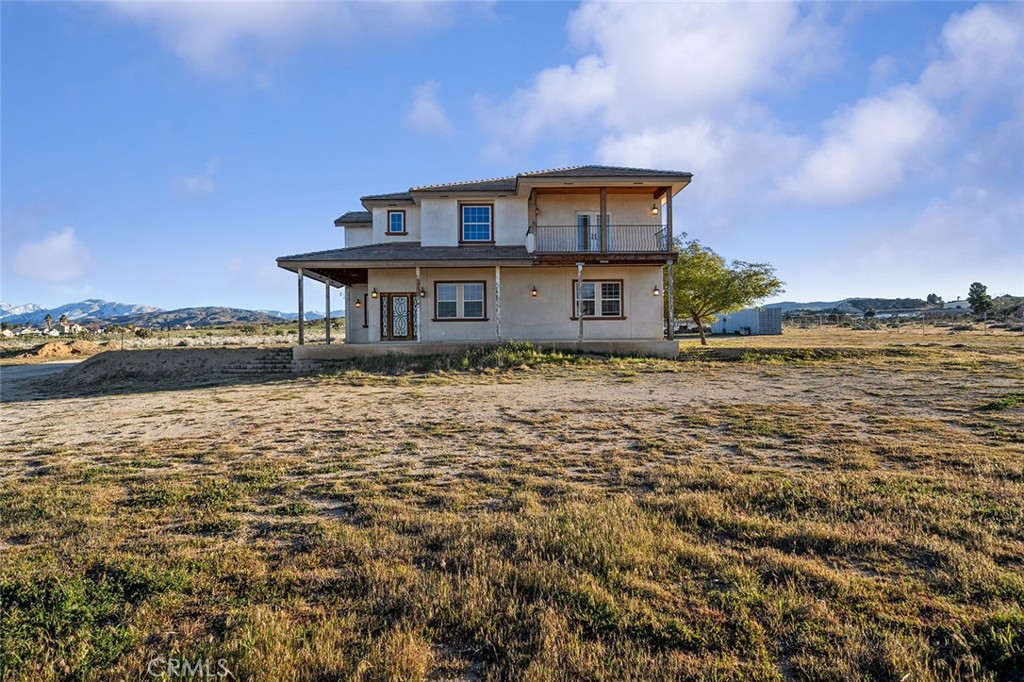 5040 E Avenue T 8