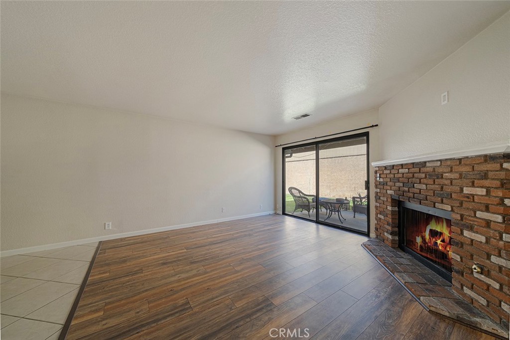 1991 Central Avenue 2