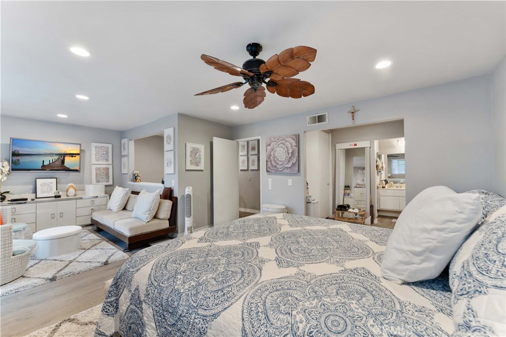 1234 N Citrus Avenue 2