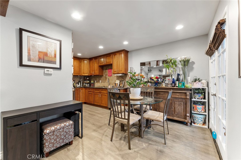 1234 N Citrus Avenue 2