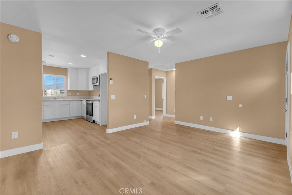 2867 Stardust Avenue