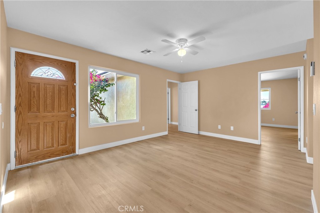 2867 Stardust Avenue