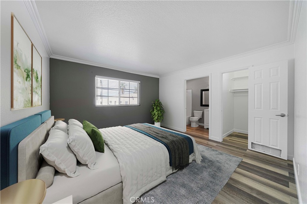 1335 Newport Avenue 209