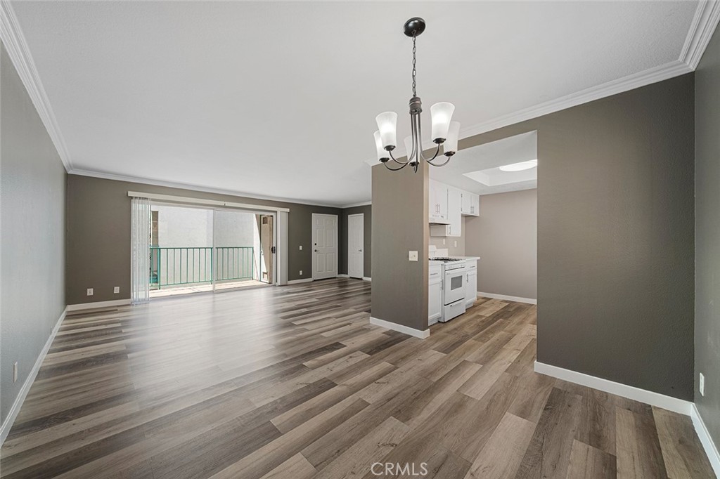 1335 Newport Avenue 209