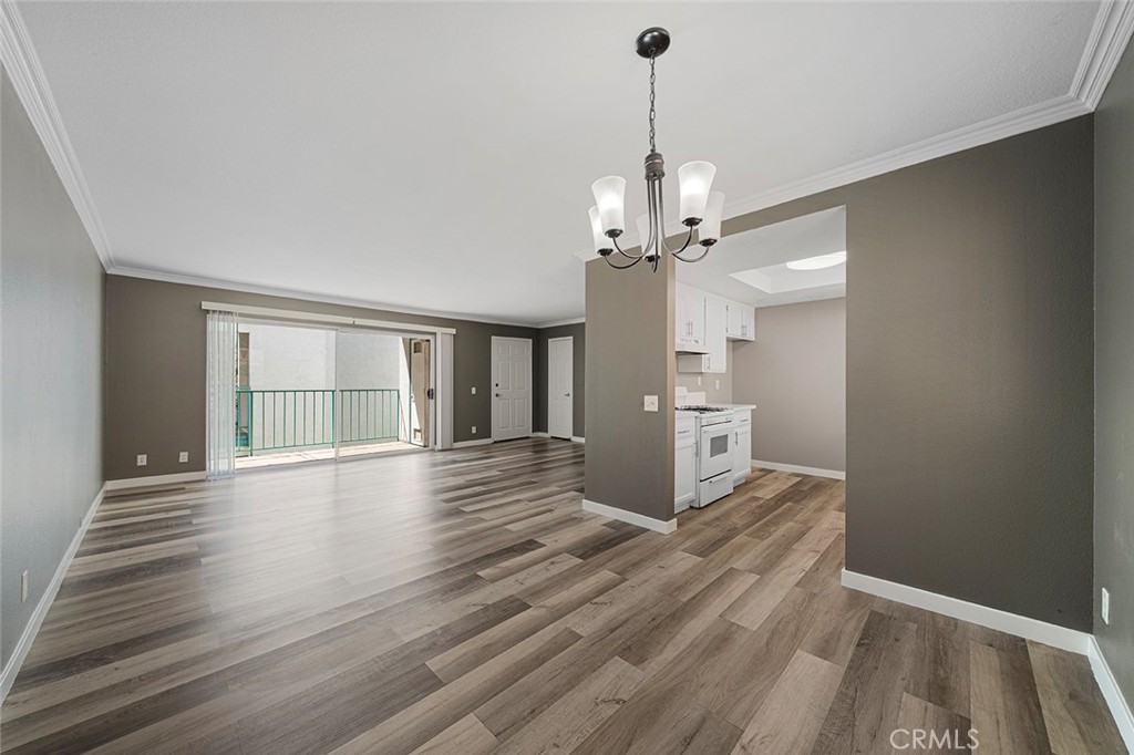 1335 Newport Avenue 209