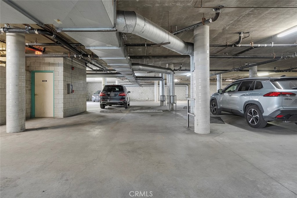 1335 Newport Avenue 209