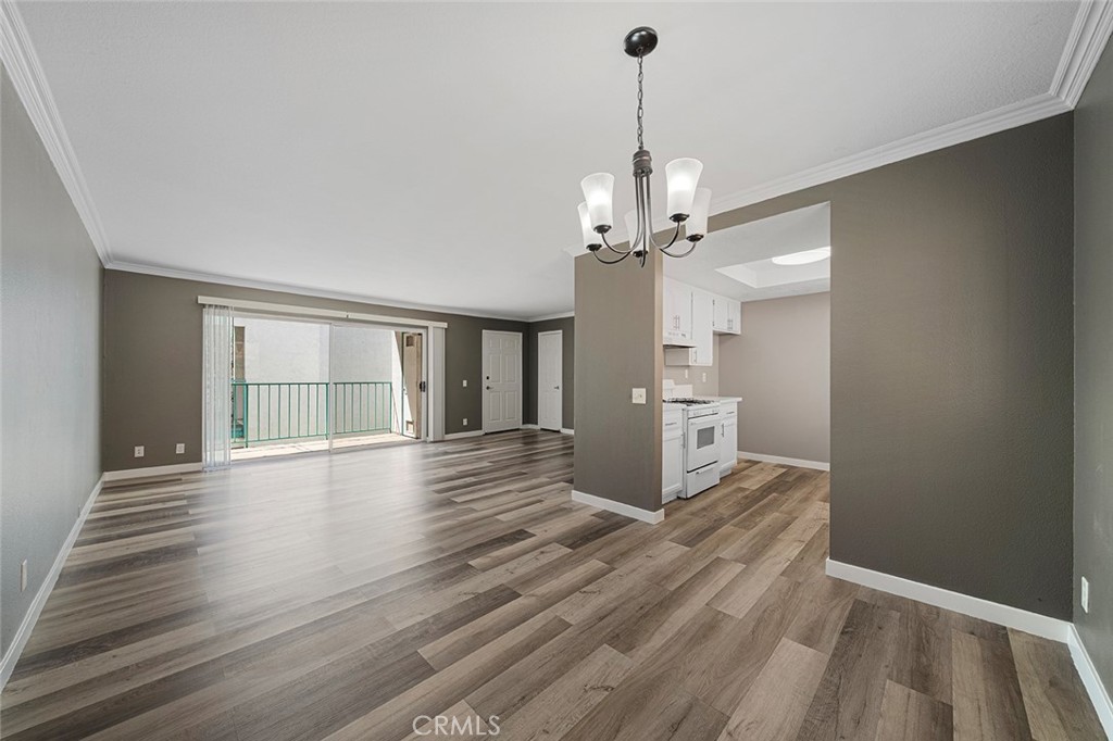 1335 Newport Avenue 209