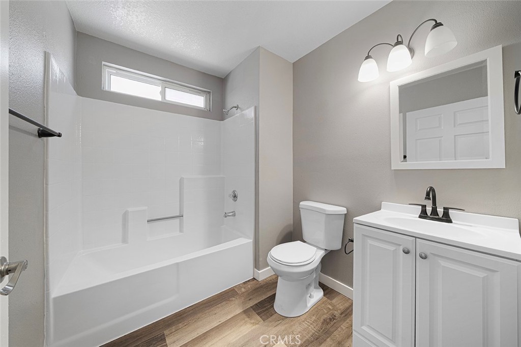 1335 Newport Avenue 209