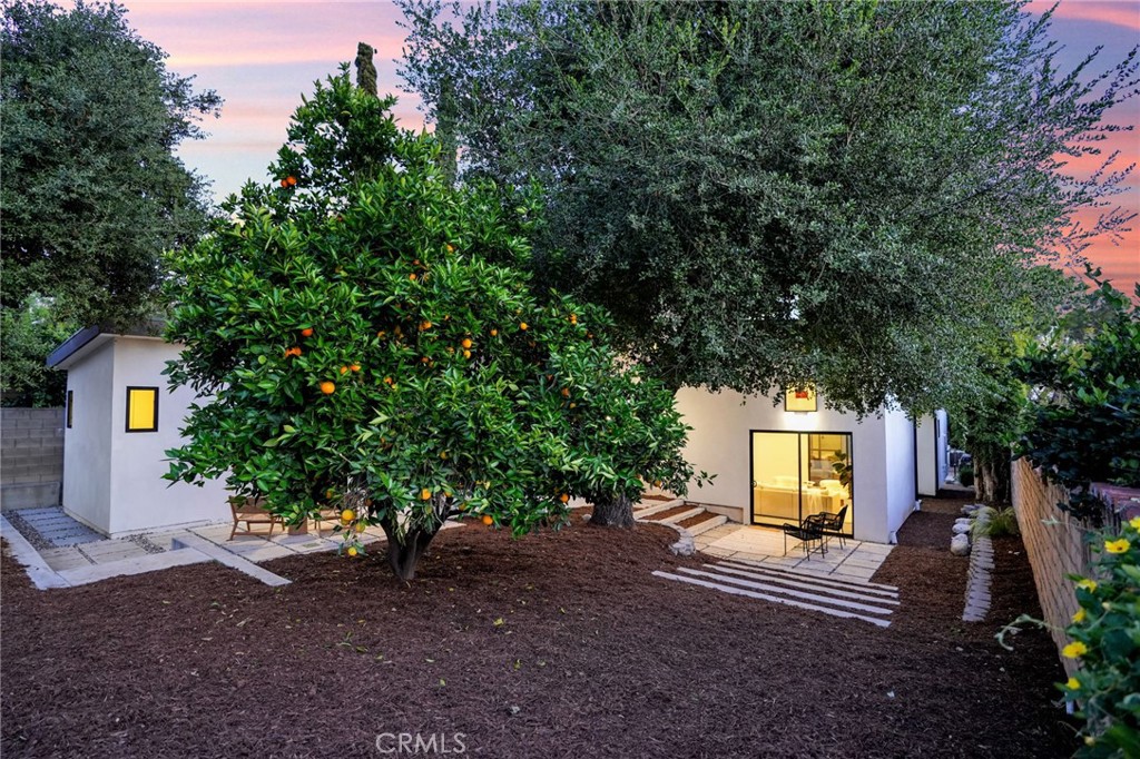 325 W Grandview Avenue