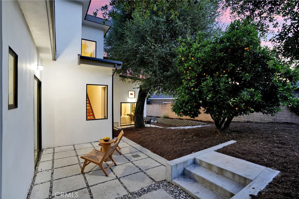 325 W Grandview Avenue