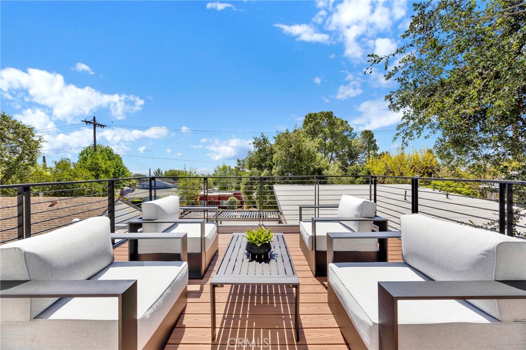 325 W Grandview Avenue