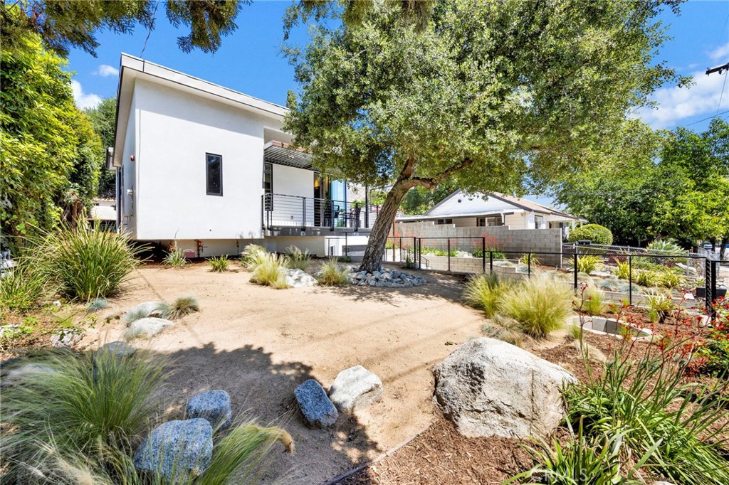 325 W Grandview Avenue