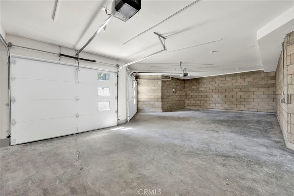 325 W Grandview Avenue