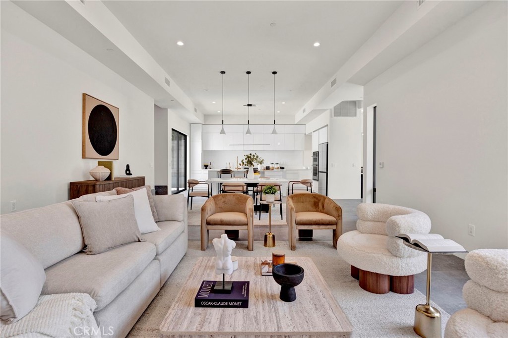 325 W Grandview Avenue