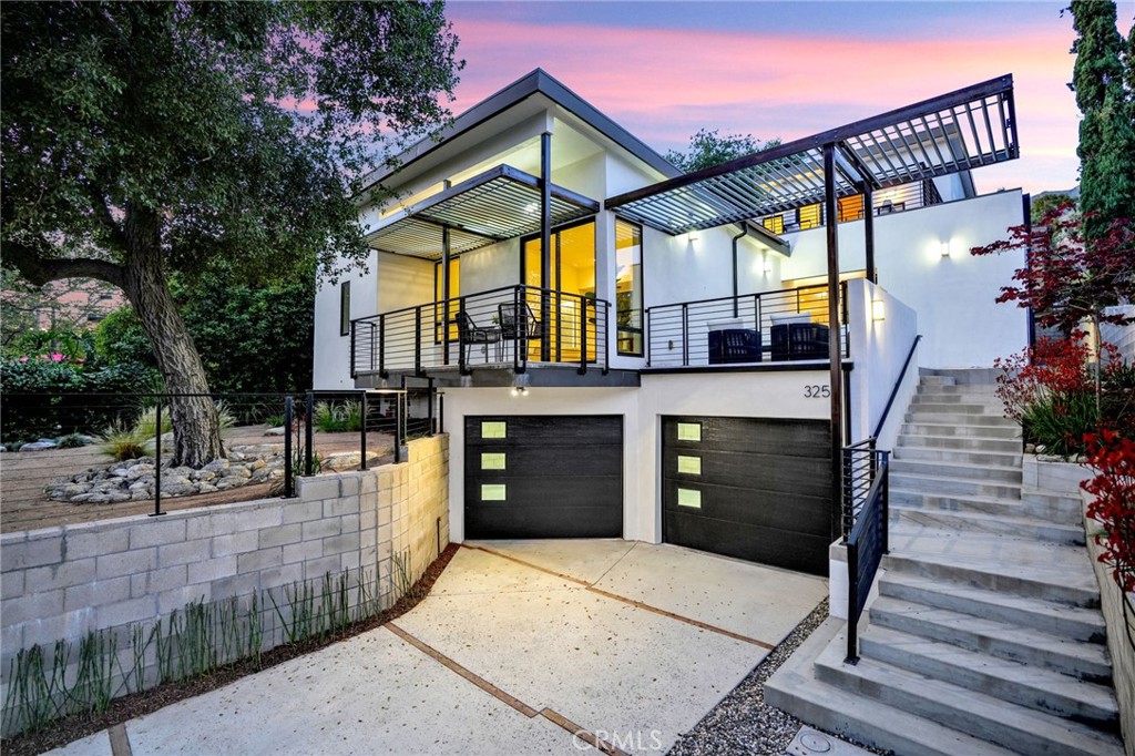 325 W Grandview Avenue